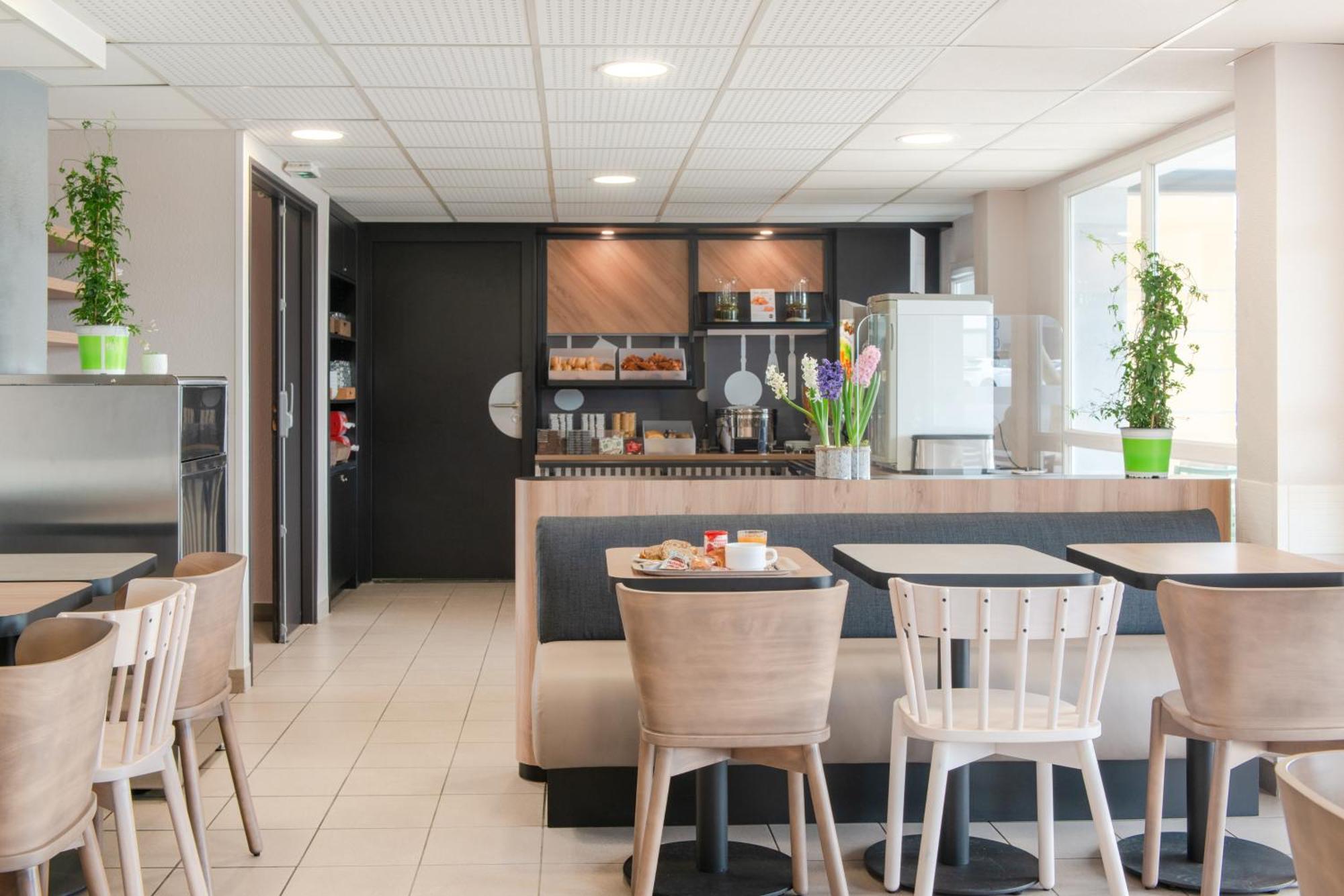 B&B Hotel Cholet Nord Luaran gambar