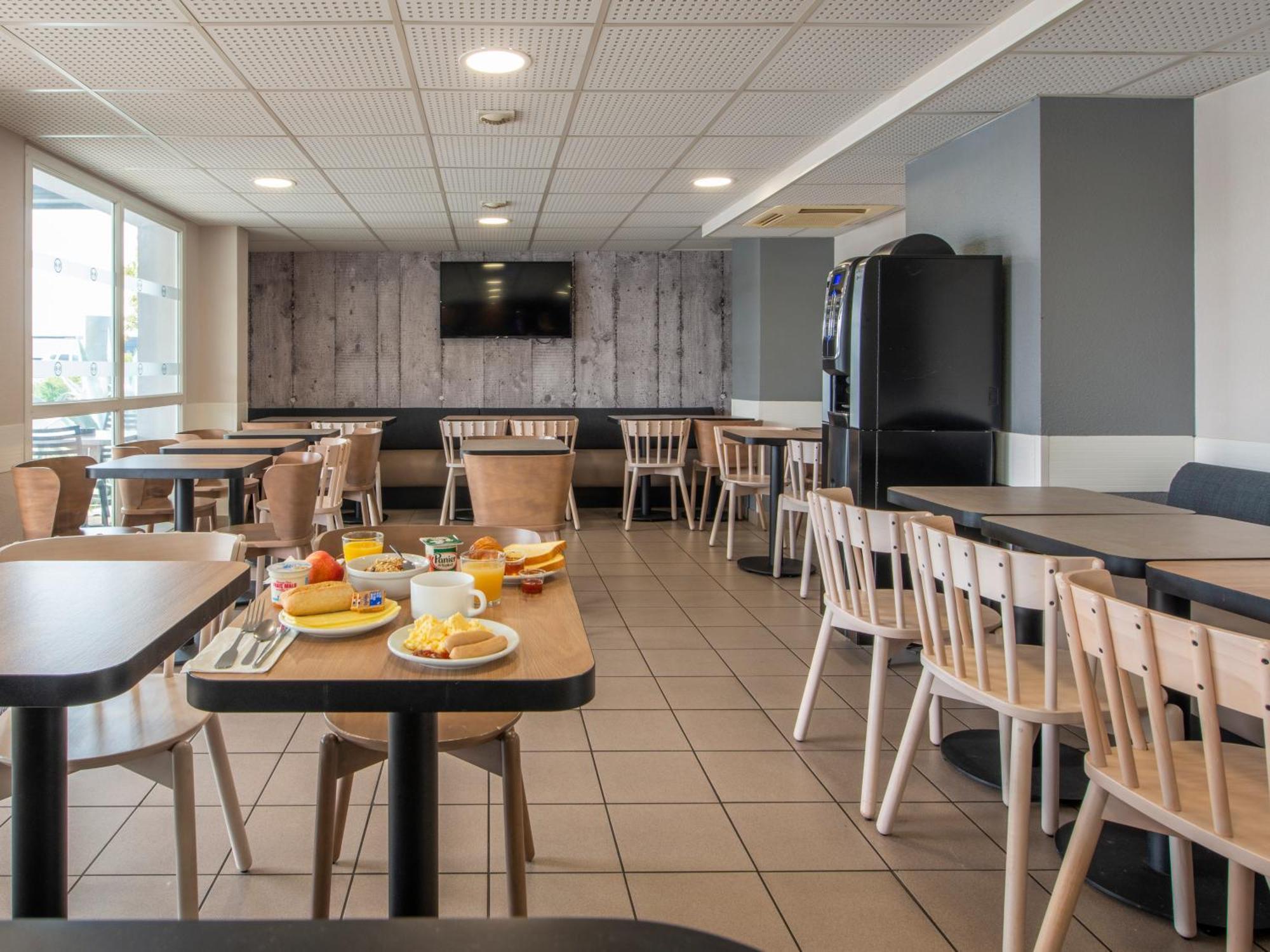 B&B Hotel Cholet Nord Luaran gambar