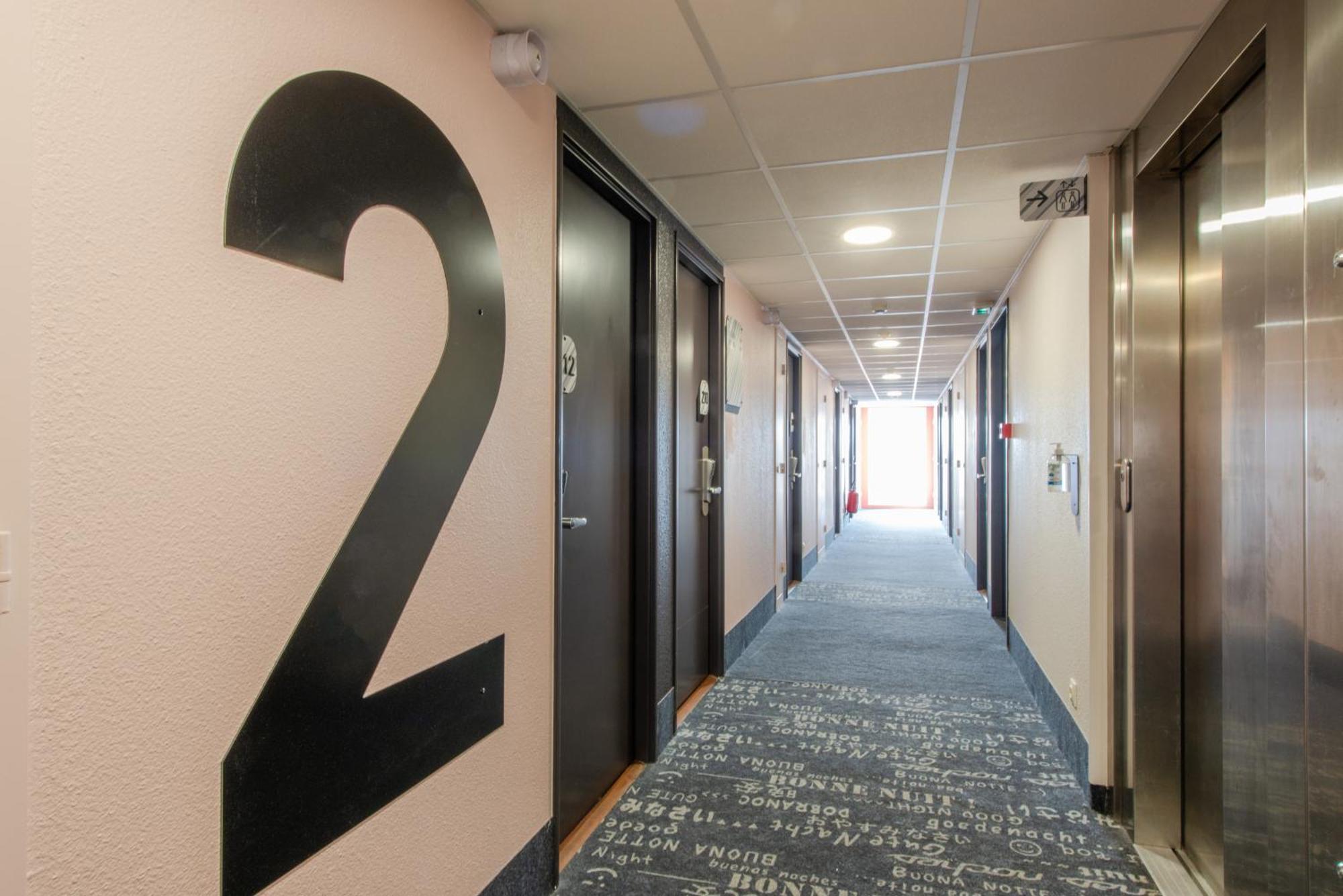 B&B Hotel Cholet Nord Luaran gambar